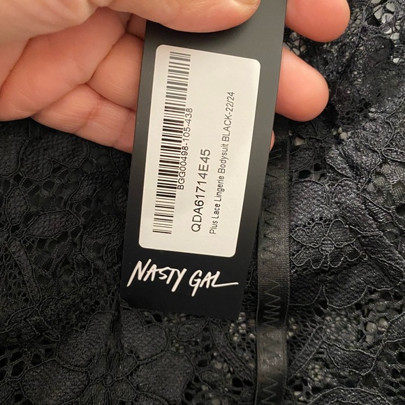Nasty Gal plus lace lingerie bodysuit - Picture 5 of 6